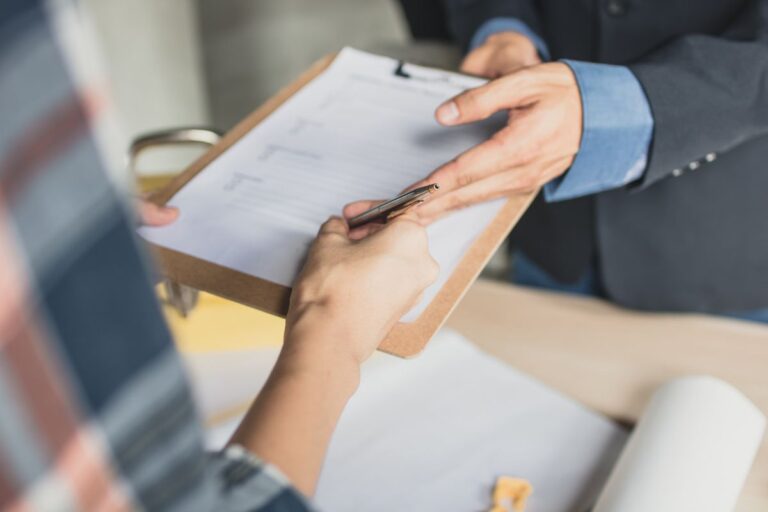 Gestoría para autónomos: cómo optimizar tu tiempo y cumplir con hacienda sin errores